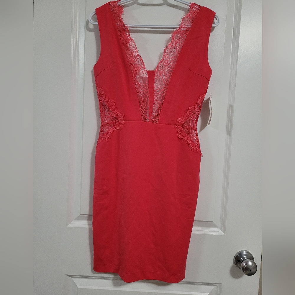 NWT Tobi Dress with peek-a-boo lace  size XS